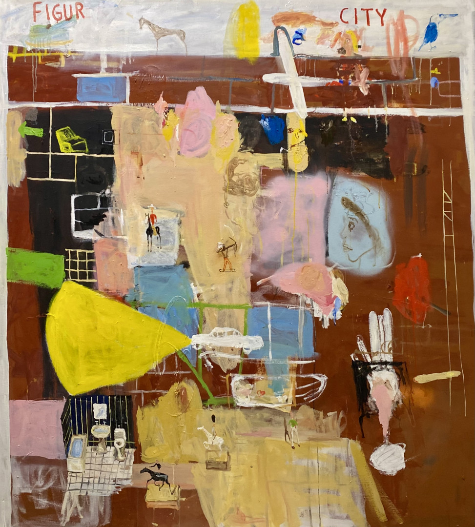 Målning av Roger Hansson i varma toner. En fragmentarisk landskap med Cowboys, bil, badrum, kvinnohuvud, färgfält.