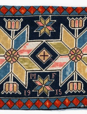 Maja Fjæstad, Kuddfodral, 1915. Foto: Fredrik Karlsson