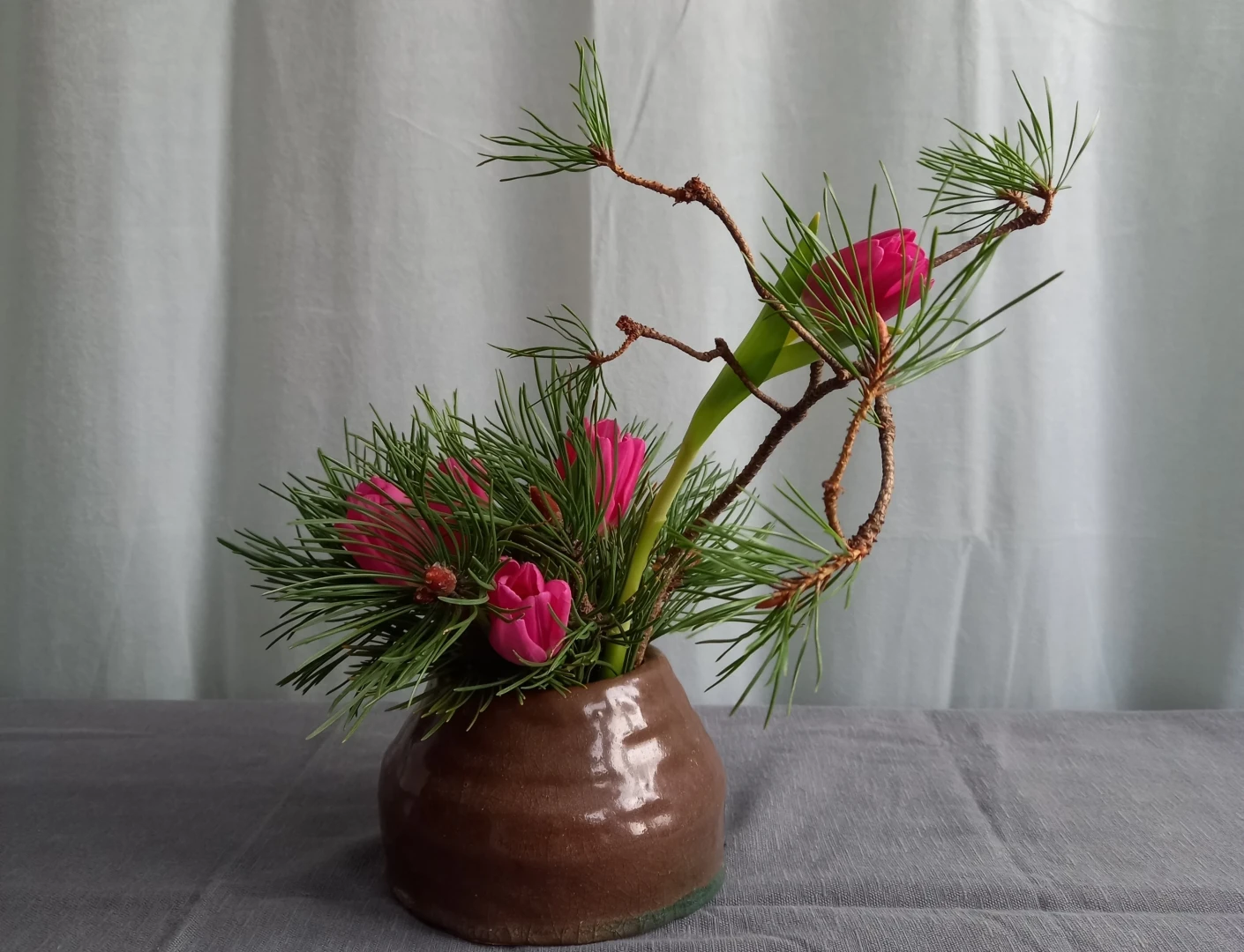 Ikebana med tulpaner