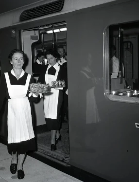 Taklagsfest på centralen år 1957