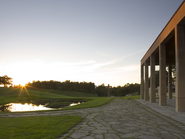 https://www.welma.se/wp-content/uploads/2022/05/skogskyrkogarden.jpg
