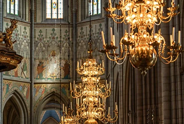 https://www.welma.se/wp-content/uploads/2022/06/Uppsala-domkyrka.webp