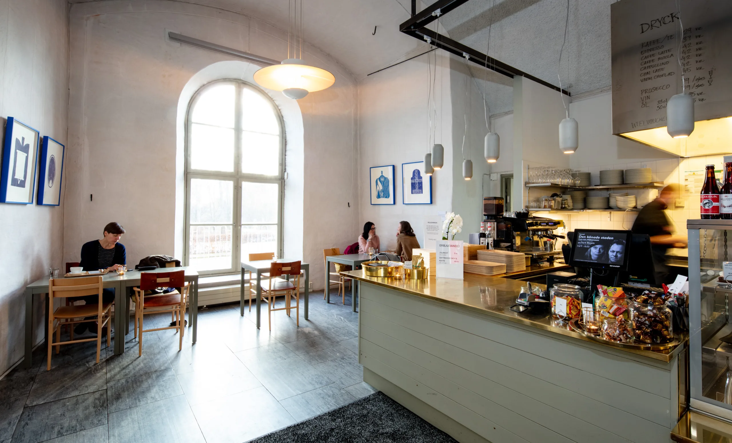 https://www.welma.se/wp-content/uploads/2025/11/kafe-uppsala-konst-scaled.webp