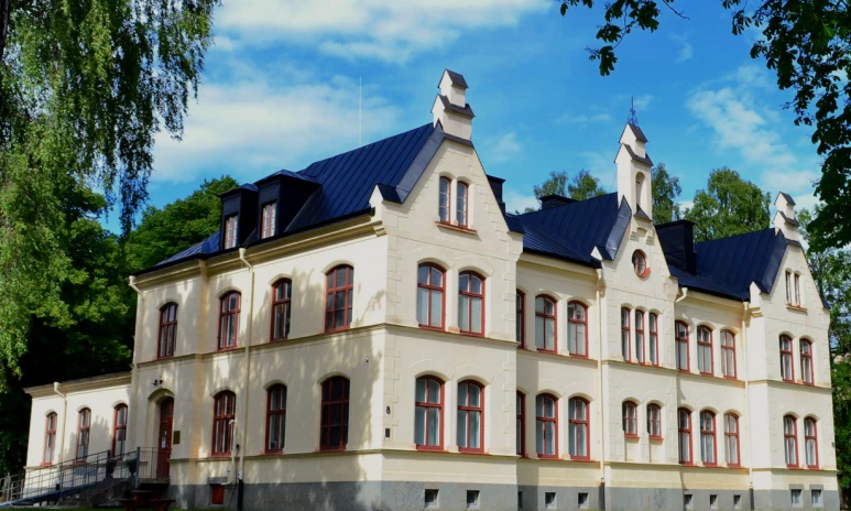 https://www.welma.se/wp-content/uploads/2026/04/2-1920x1280_medicinhistoriskaexterior_0046_cb.webp